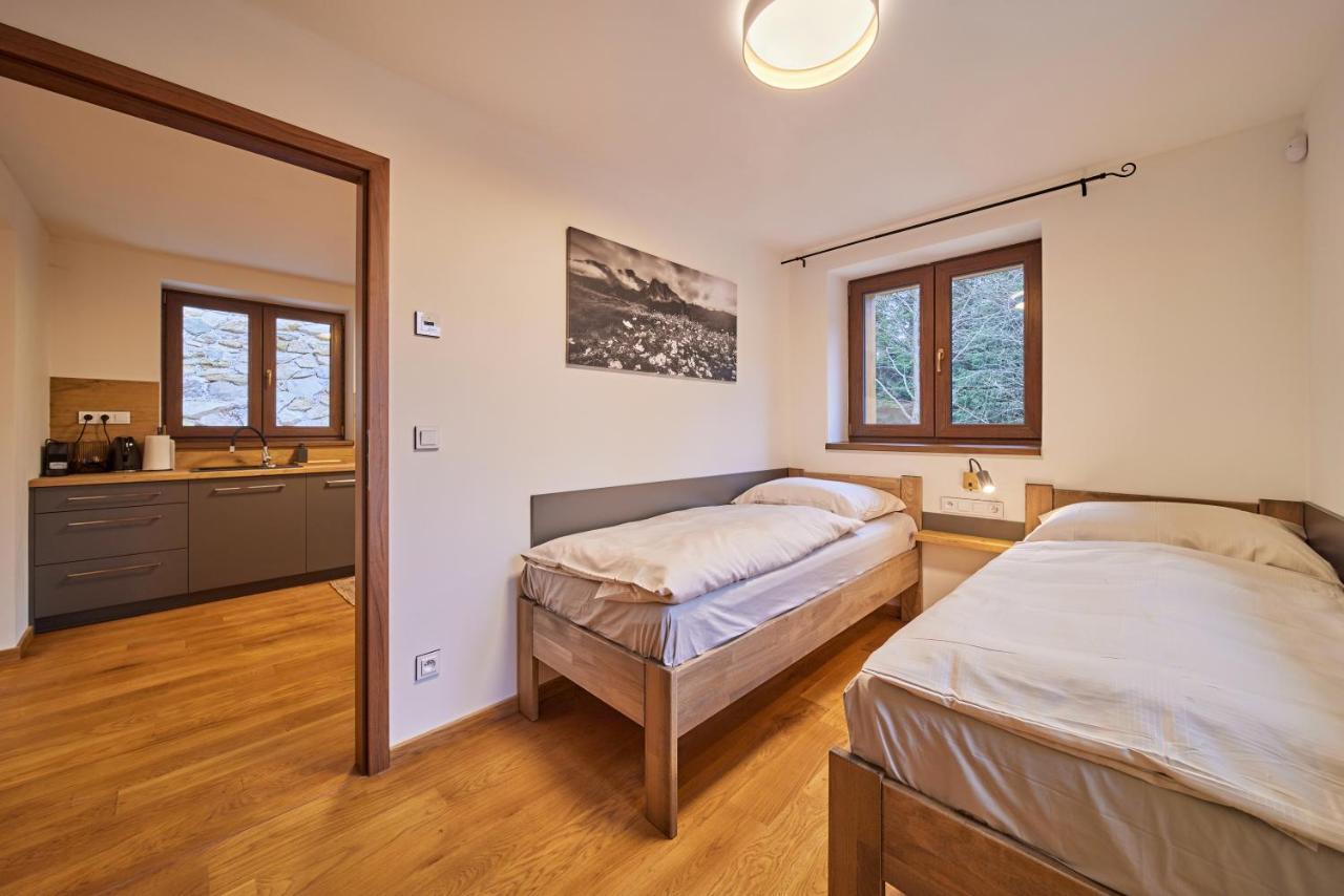 Vlci Stopa Apartments Pec pod Snezkou Bagian luar foto